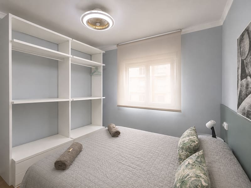 Apartamento Acogedor by Cozycatalonia | Vista Dormitorio Dormitorio equipado con cama doble