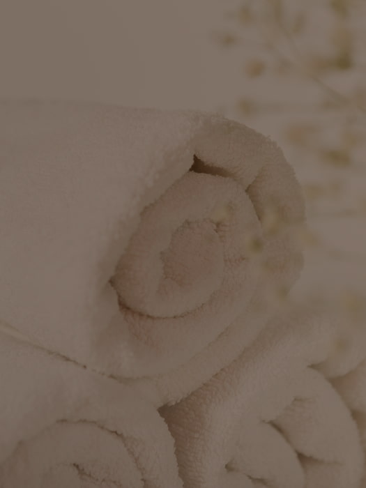Logo Apartamento by Cozycatalonia Logo minimalista de Cozycatalonia en tonos suaves
