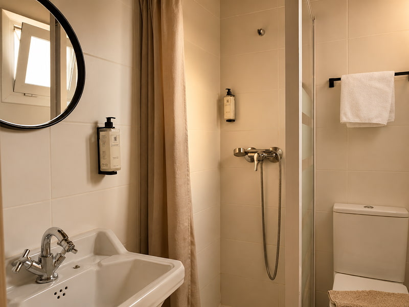 Ducha con amenities de baño